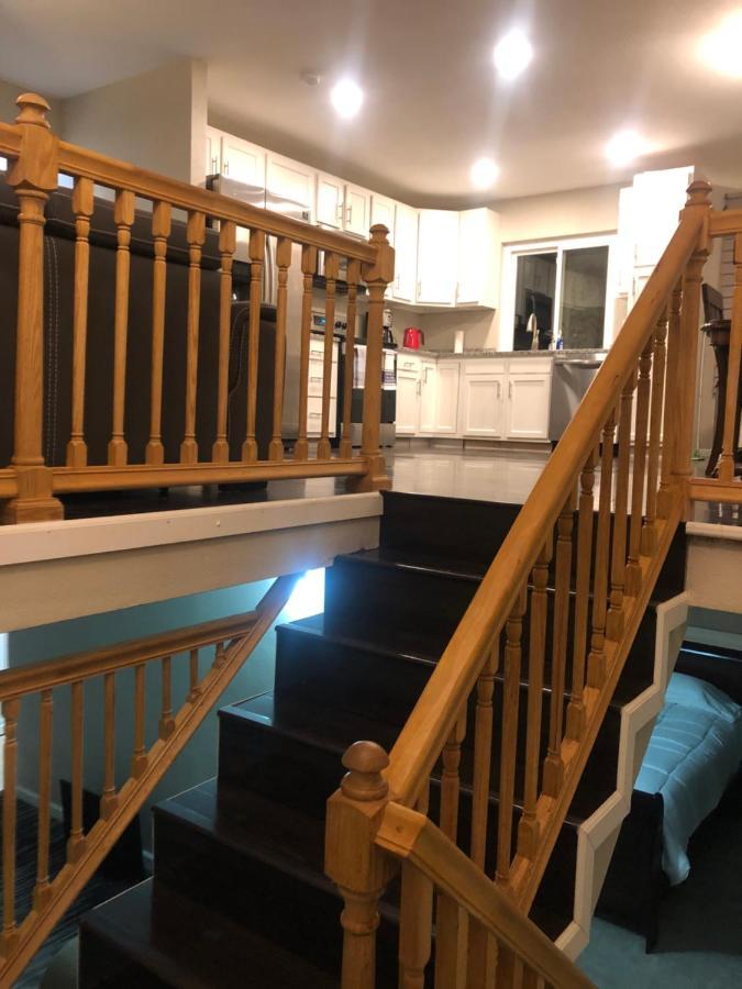 Milehi Vacation Home Pet Friendly Aurora Extérieur photo