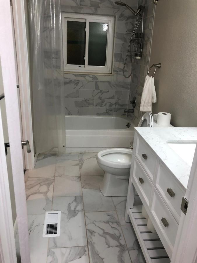 Milehi Vacation Home Pet Friendly Aurora Extérieur photo