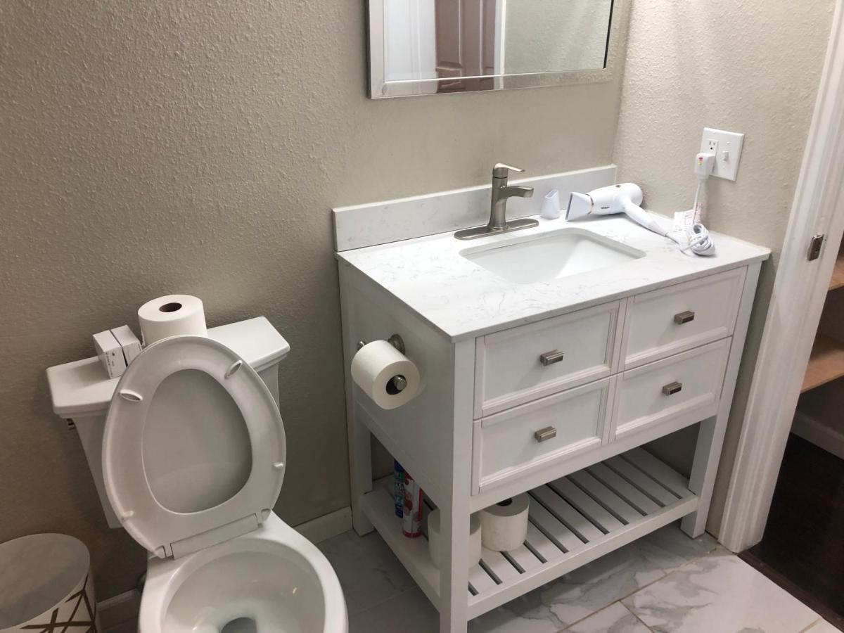 Milehi Vacation Home Pet Friendly Aurora Extérieur photo